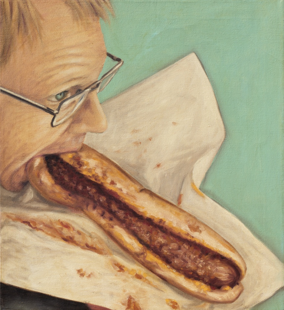 Stanton eating a chili dog